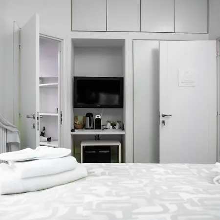 Ihh Rome-piazza Del Popolo,centro Storico,piazza Di Spagna 4* Roma